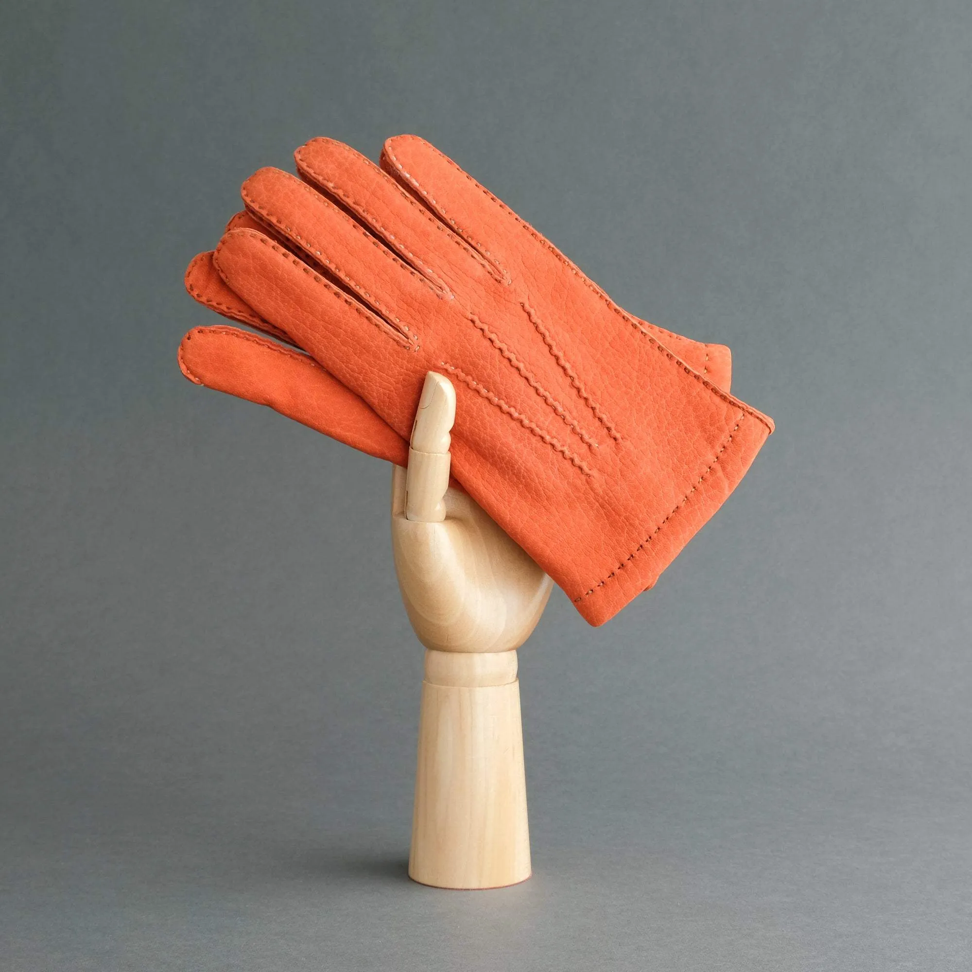 Gentlemen's Gloves from Orange 1100 Calfskin Lined with Cashmere