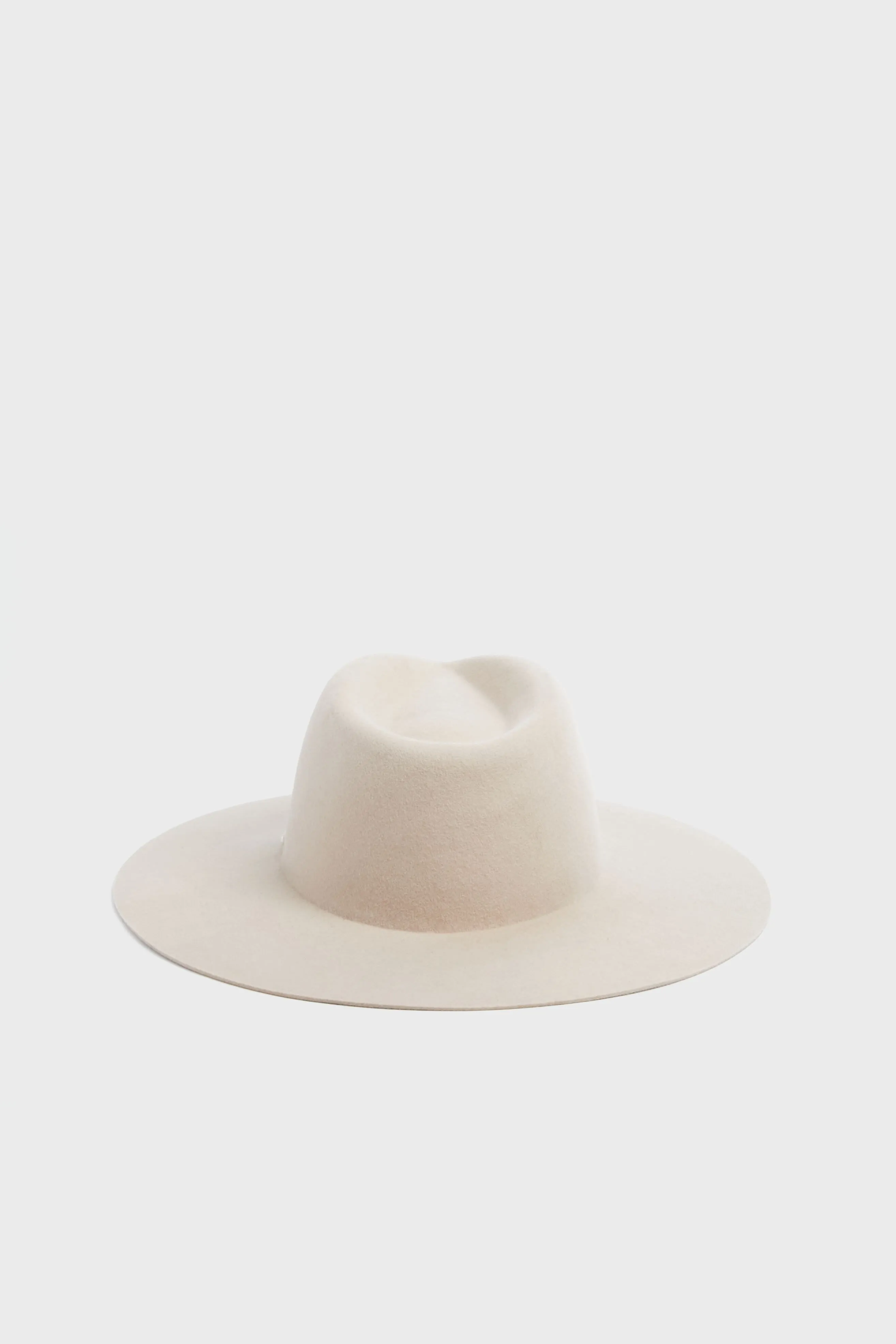 Oatmeal Gretchen Hat
