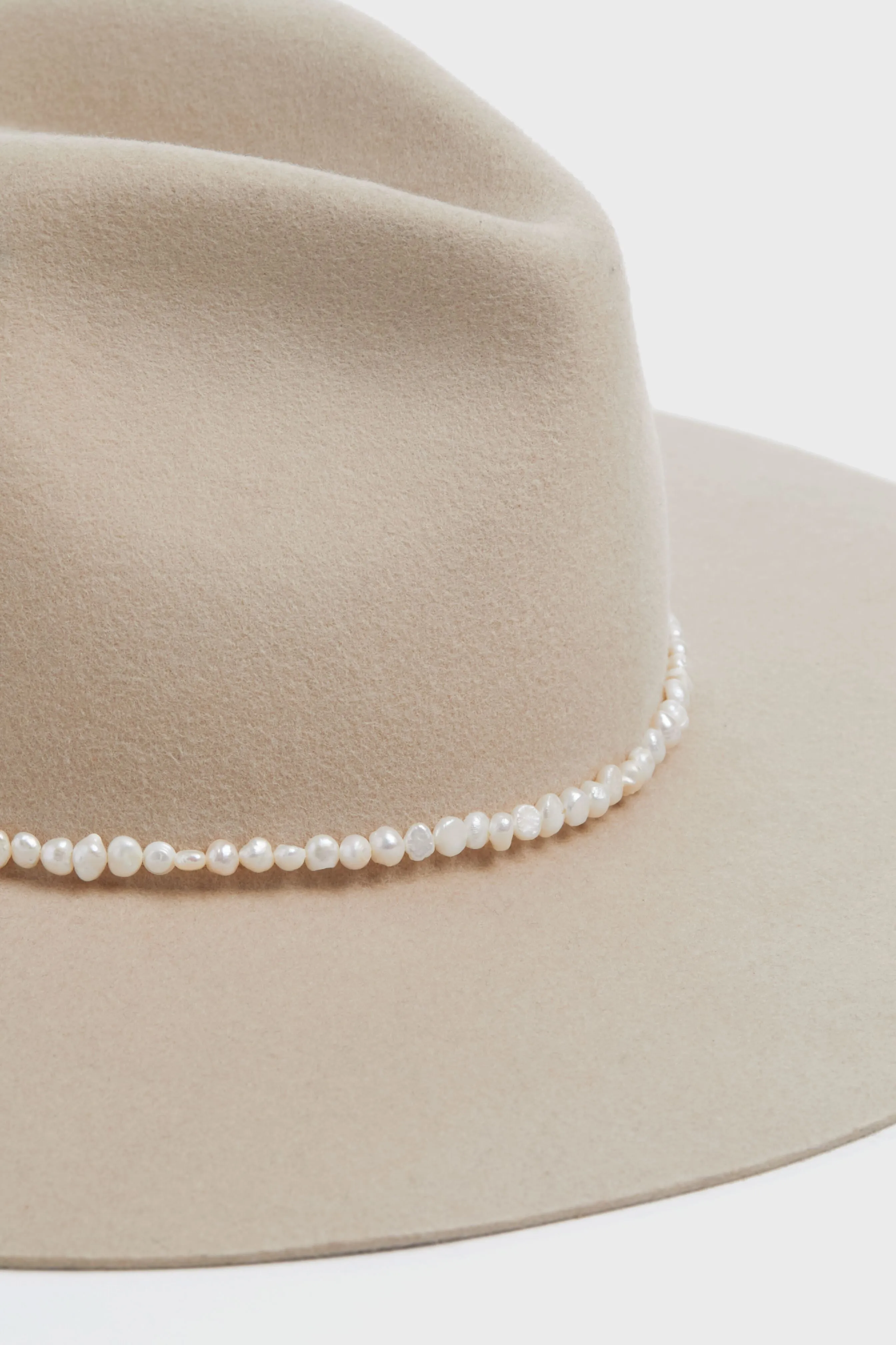 Oatmeal Gretchen Hat