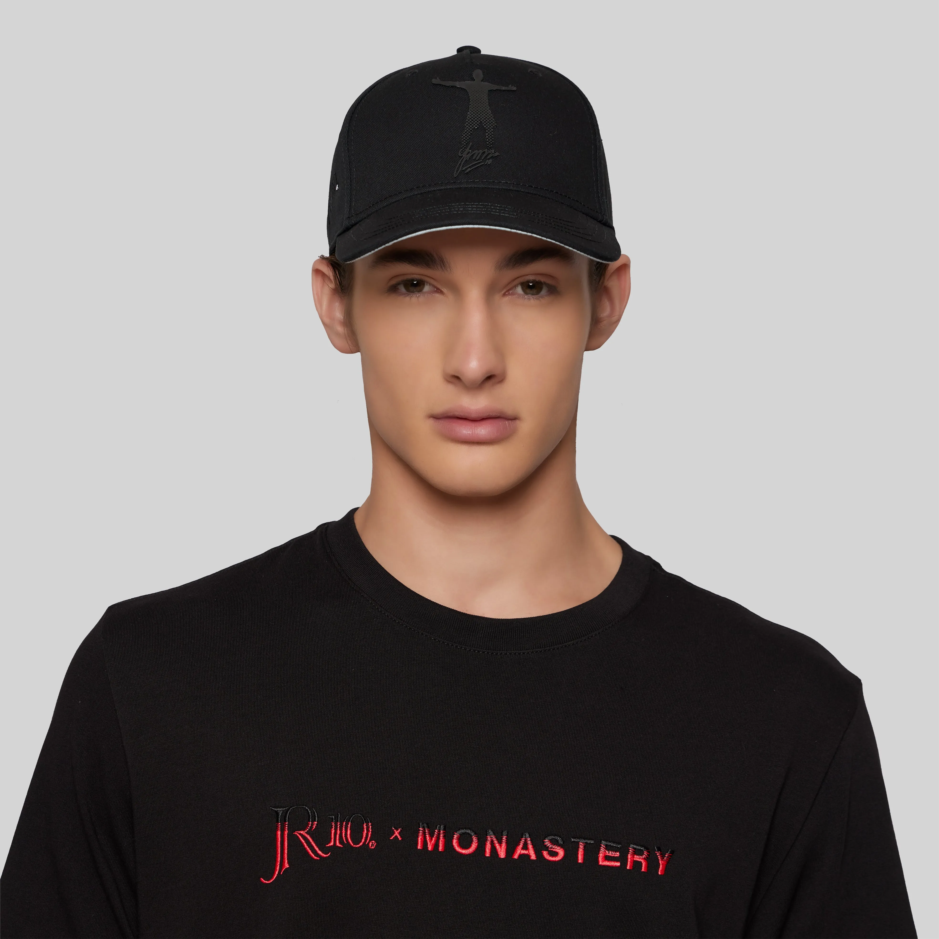 TURÍN JAMES CAP