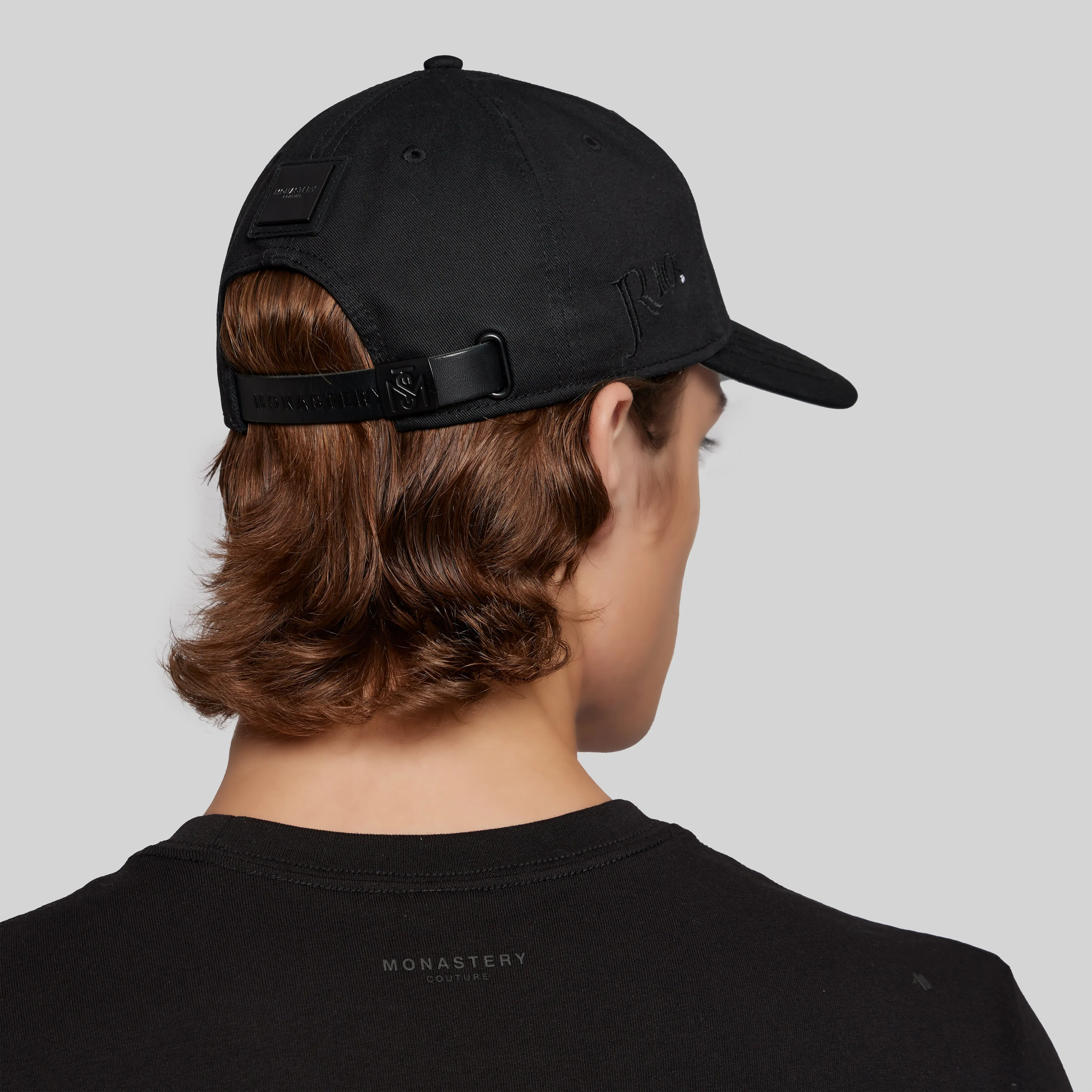 TURÍN JAMES CAP
