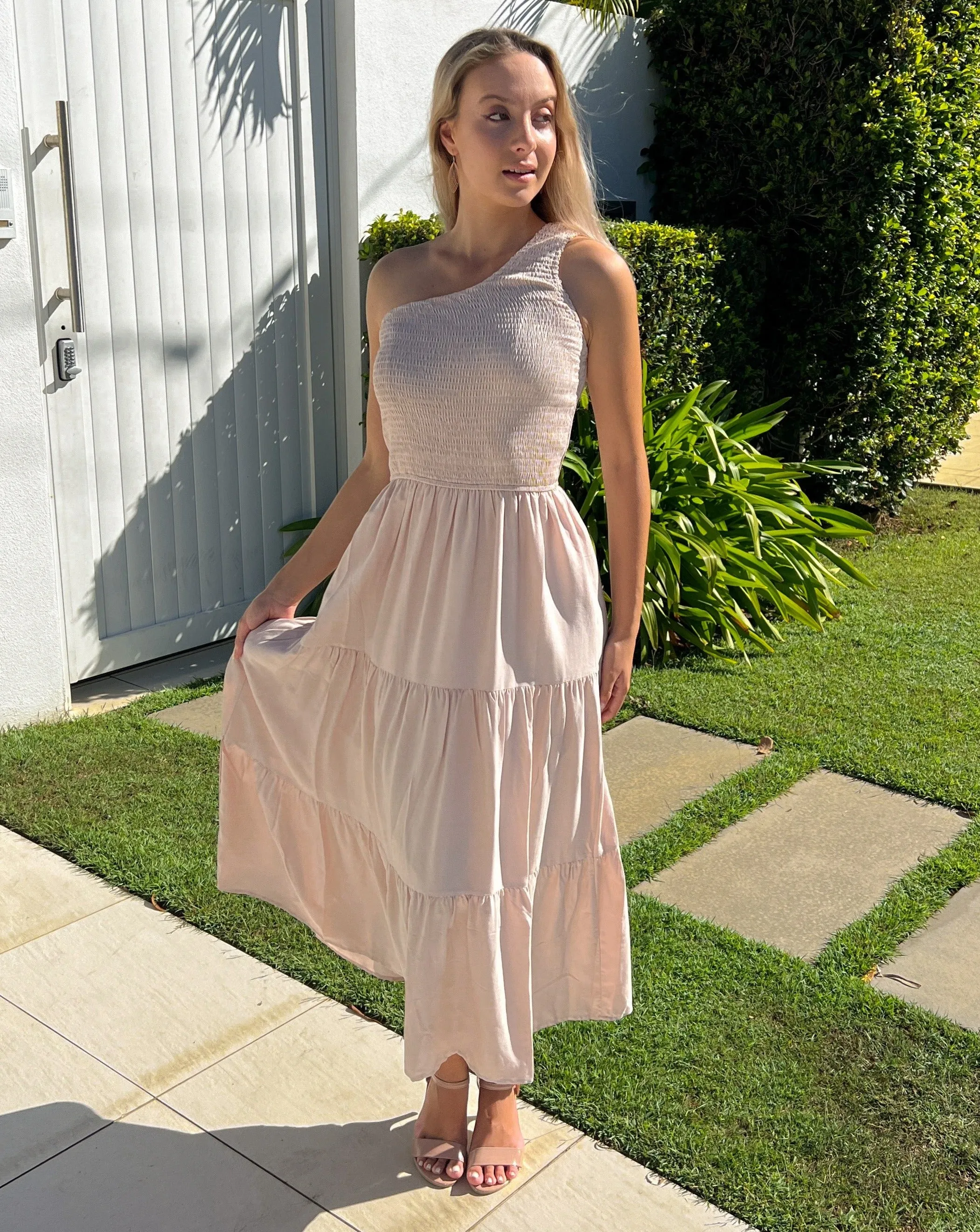 ZESICA One Shoulder Sleeveless Smocked Boho Floral Midi Dress